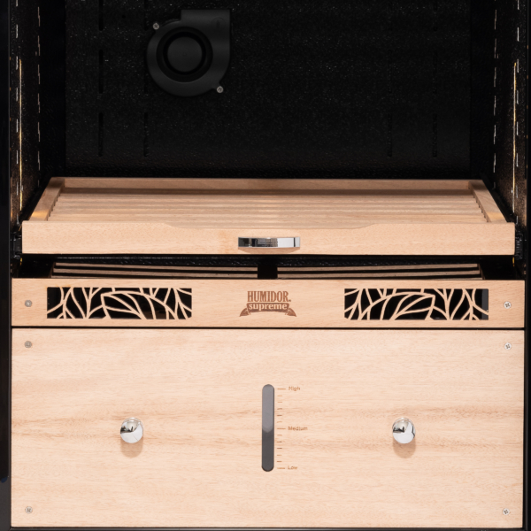9000 Series Electronic Humidor
