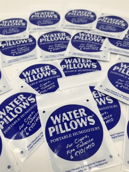 Dyer Water Pillows